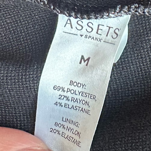 ASSETS by Spanx Ponte Shaping Jogger Black Leggings Pants - Picture 5 of 5